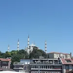 فندق Sultanahmet Music House *